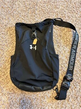 Under Armour Black Women’s Sling Crossbody Bag with Logo Strap